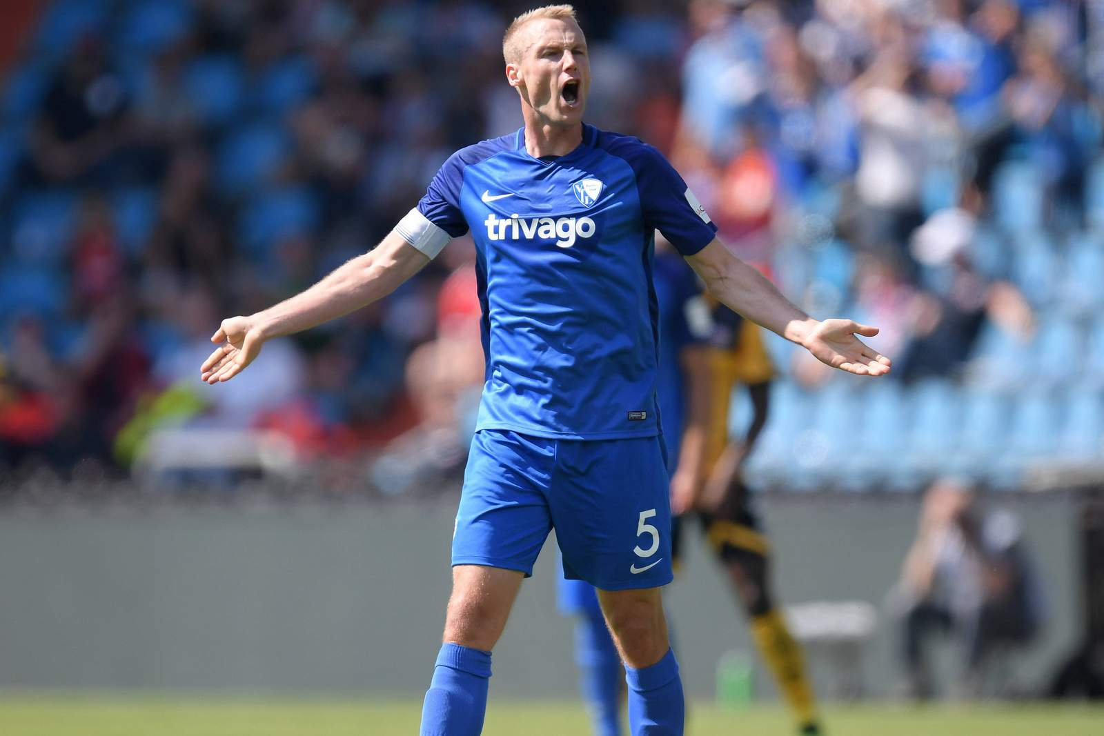 开云下载-多特蒙德新援强势崛起，备战关键对决士气高昂，稳步上升的简单介绍