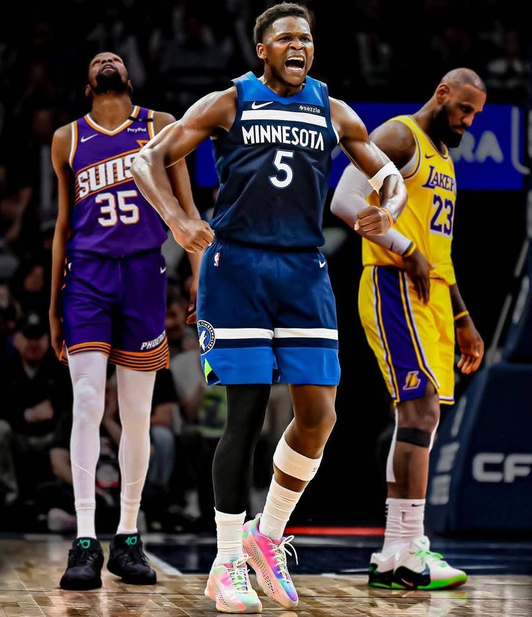 开云官网-包含灰熊阵容全面爆发，球队整体士气大增，引发热议的词条